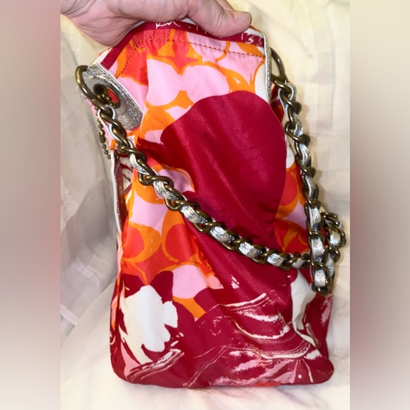 Coach Vintage Mad Hatter Tote Limited Edition - Picture 4 of 8